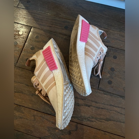 adidas NMD R1 Halo Blush women's sneakers size 8.5 pink running athletic - Picture 3 of 7